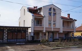 Dessi