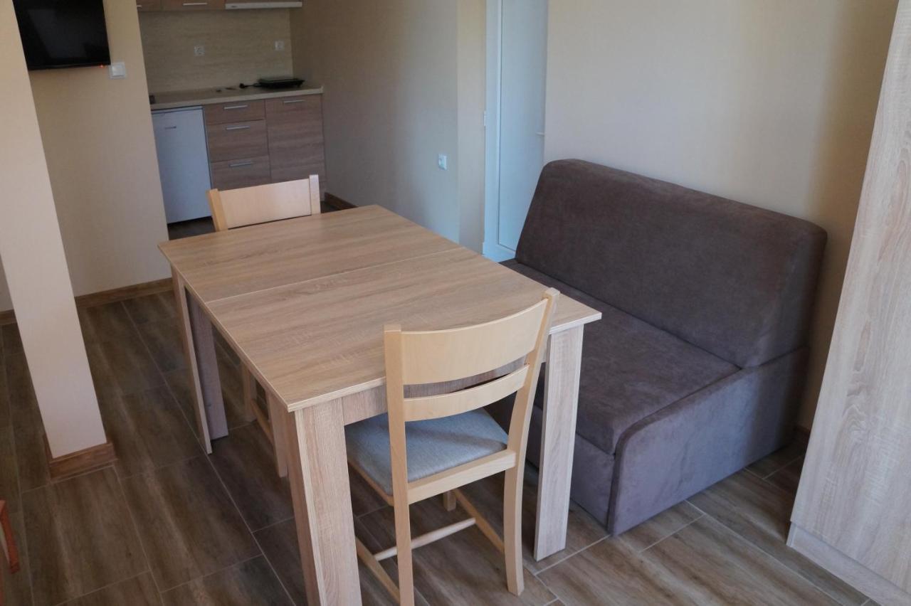 Dessi Apartment Плевен Екстериор снимка